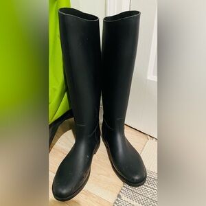 Italian Tall Wellington Rain Boots Size 9 / 39 Slim Fit Dark Gray